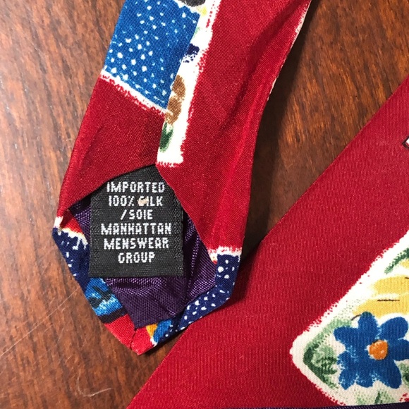 Tie - Picture 4 of 5